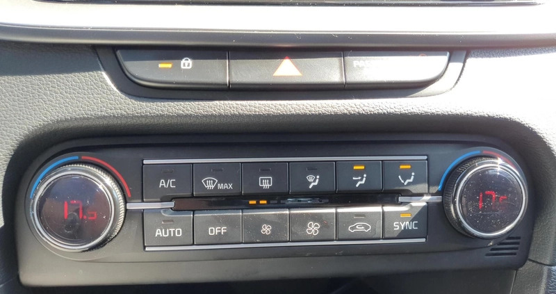 Kia Ceed cena 78900 przebieg: 66530, rok produkcji 2022 z Radłów małe 277